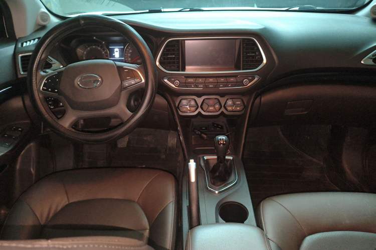 Used GAC Trumpchi GS4 2015 200T Manual Luxury Edition
