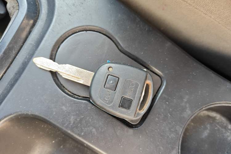 Used JDMC T5 2014 2.8T Two-Wheel-Drive Elite Version Standard Wheelbase JE493ZLQ4CB
