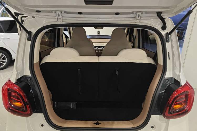 Used Wuling Hongguang MINIEV 2025 Four-Door Version Advanced Edition
