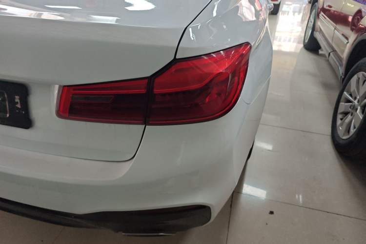 Used BMW 5 Series 2018 525Li M Sport Package
