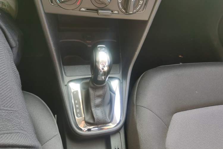 Used Volkswagen Jetta 2015 Value Edition 1.6L Automatic Fashion Version