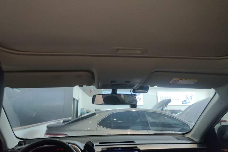 Used Toyota RAV4 2019 2.0L CVT Two-Wheel Drive Pioneer Edition China V Standard