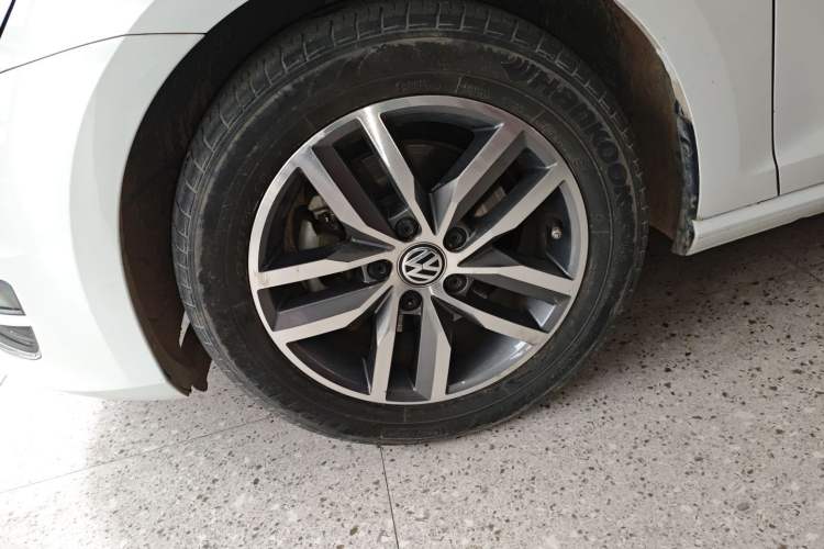 Used Volkswagen Golf 2016 230TSI Automatic Luxury Version