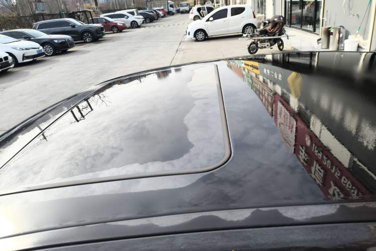 Used Mercedes-Benz E-Class 2015 Facelift E 180 L
