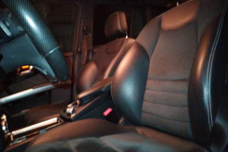 Used Mercedes-Benz GLK-Class 2015 GLK 260 4MATIC Fashion Edition Ultimate Version
