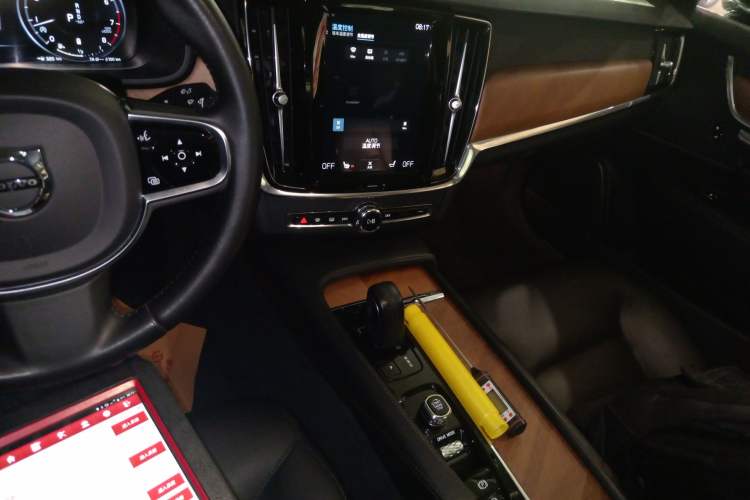 Used Volvo S90 2021 B5 Zhiyi Luxury Edition
