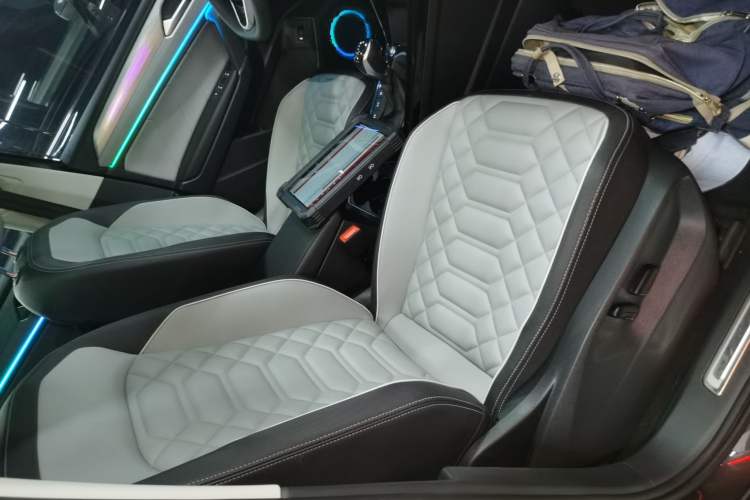 Used Volkswagen Tayron 2023 330TSI Two-Wheel-Drive R-Line High-Energy Version