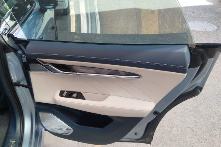 Used Zeekr 001 2023 WE Edition 100 kWh
