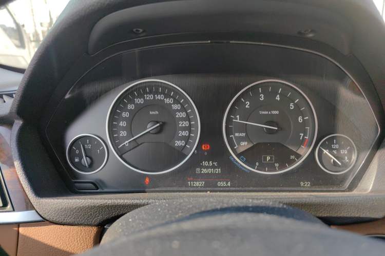 TDK.VehicleDetails.img