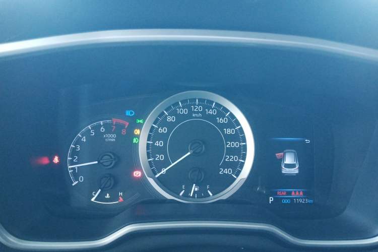 Used Toyota FRONTLANDER 2022 2.0L CVT Luxury PLUS Edition