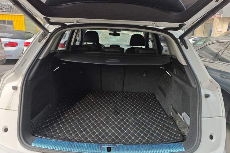 Used Audi Q5L 2020 Updated 40 TFSI Prestige Fashion Edition
