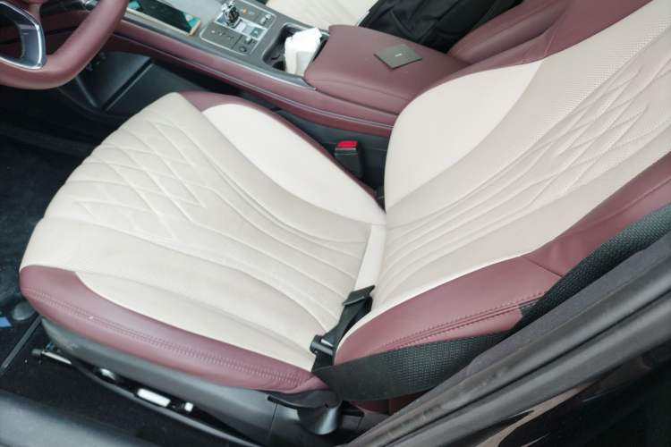 Used BYD Seal 2023 DM-i 1.5T 121km Flagship Model
