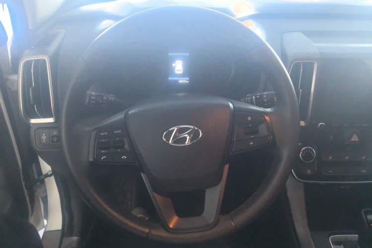 Used Hyundai ix35 2019 2.0L Automatic 2WD Zhiyong·Changxiang Edition China V Standard
