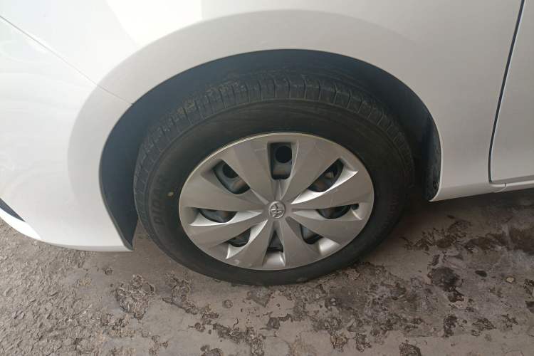 Used Toyota YARiS L 2019 1.5E CVT Dynamic Edition China VI compliant