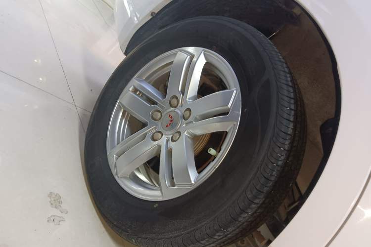 Used Wuling Hongguang PLUS 2020 1.5T Manual Commercial Vehicle 7 Seats
