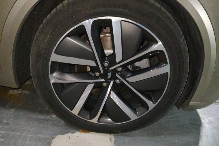 Used Li Auto L9 2022 Max model