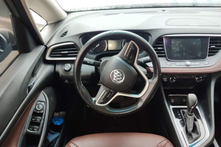 Used Buick GL6 2019 18T 6-Seater Connected Luxury Version China VI Standard
