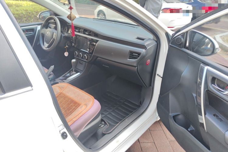 Used Toyota Corolla 2014 1.6L CVT GL-i
