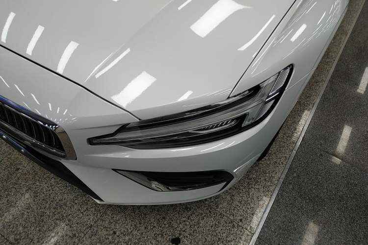 Used Volvo S60 2024 B4 Zhiyi Luxury Edition
