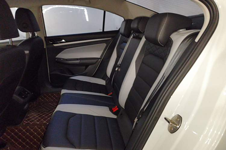 Used Volkswagen Bora 2023 300TSI DSG Prestige Edition