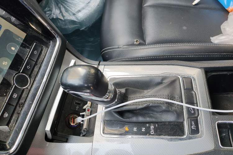 Used Roewe RX5 2018 20T Two-Wheel Drive Automatic Internet Smart Edition