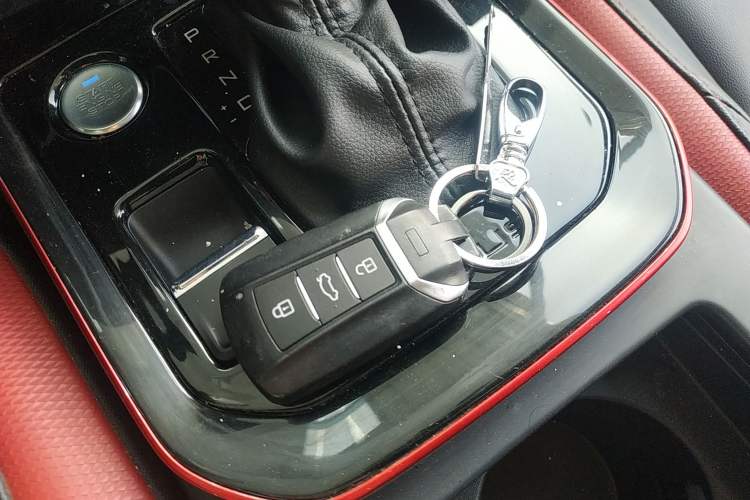 Used Dongfeng Aeolus Yixuan 2021 230T Automatic ZuiFeng Edition
