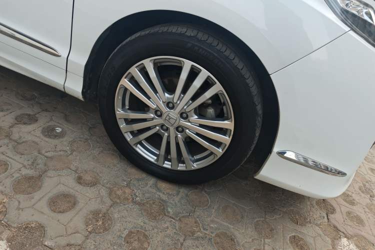 Used Honda Elysion 2016 2.4L Luxury Edition
