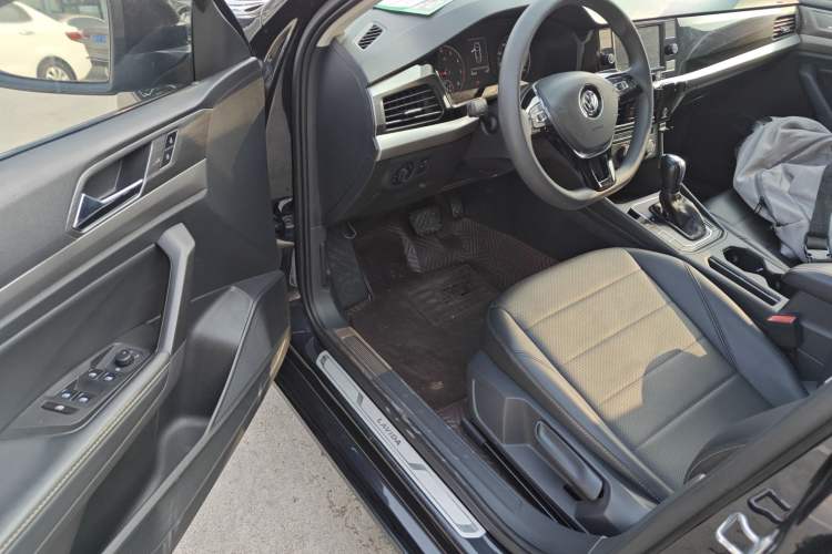 Used Volkswagen Lavida 2019 1.5L Automatic Comfort Edition China VI Standard