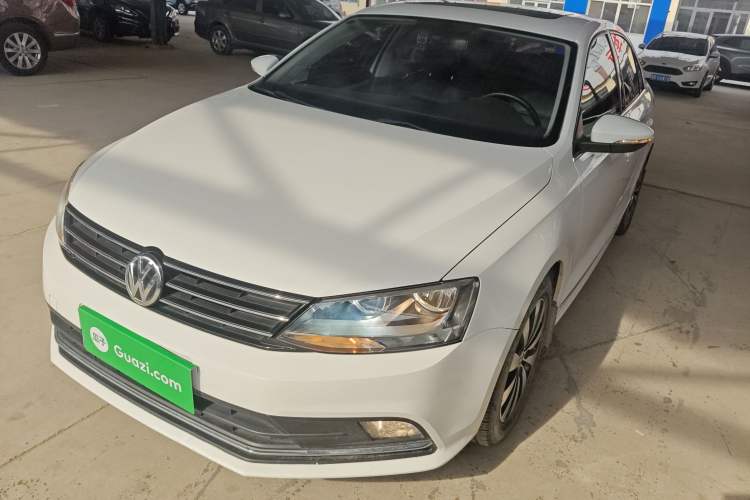 Used Volkswagen Sagitar 2017 180TSI Automatic Leading Model