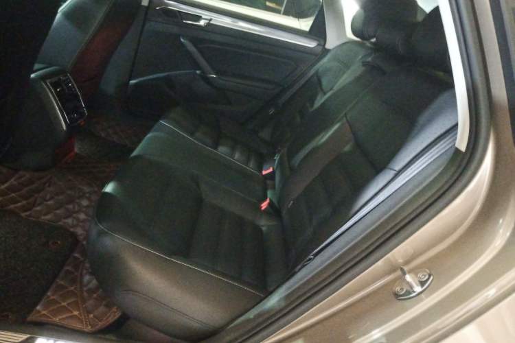 Used Volkswagen Passat 2017 330TSI DSG Prestige Edition
