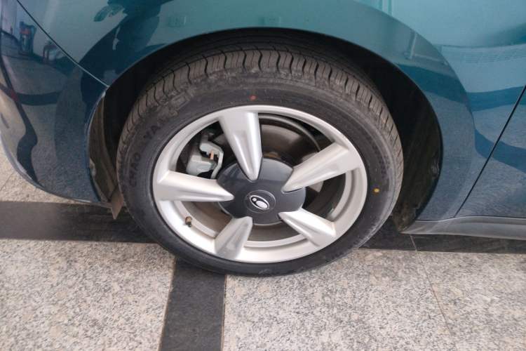 Used ORA Good Cat 2023 401 km Standard Range Luxury Version Lithium Iron Phosphate