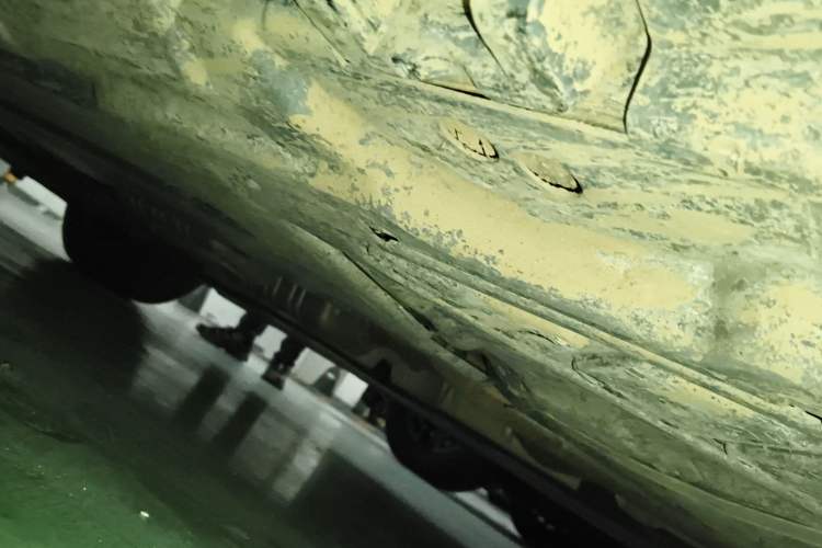 Used Mercedes-Benz R-Class 2017 R 320 4MATIC Business Edition Prestige Model
