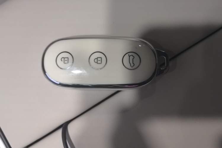 Used Li Auto L8 2023 Pro Model
