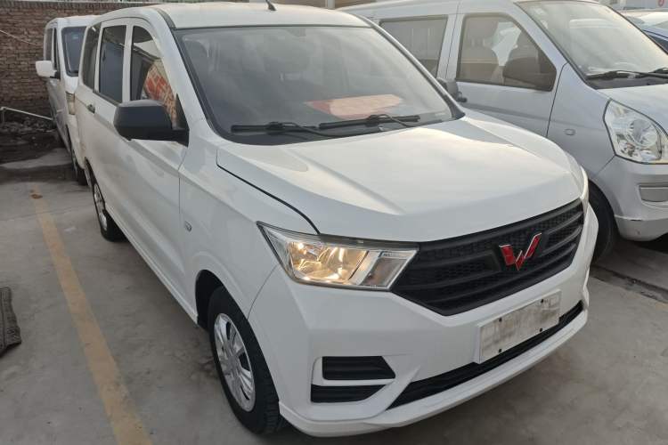 Used Wuling Hongguang 2021 1.5L S Base Version LAR
