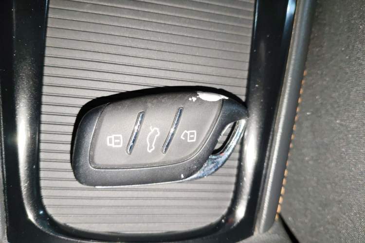 Used Roewe RX3 2021 PRO 1.6L CVT Elite Model
