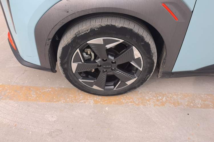 Used AION Y 2021 70 Intelligent Edition