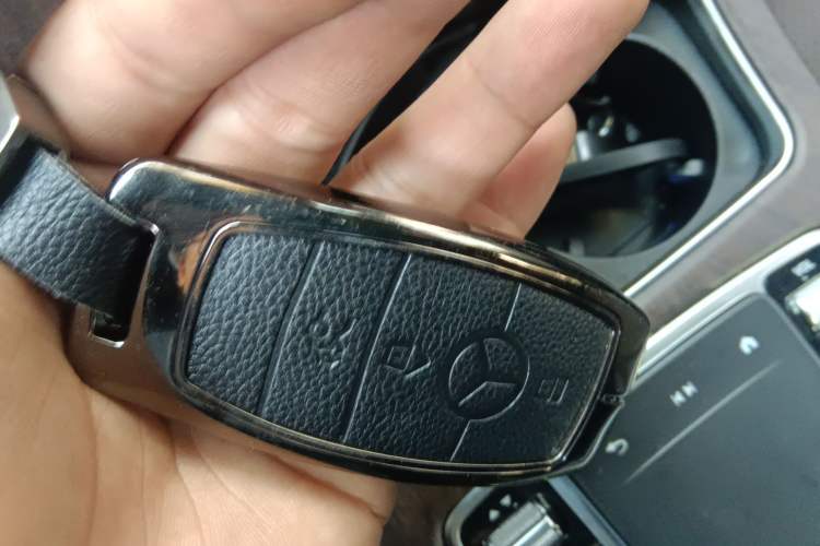 Used Mercedes-Benz GLC 2020 Facelift GLC 300 L 4MATIC Dynamic Edition
