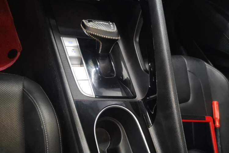 Used Hyundai Elantra 2021 1.5L CVT GLX Elite Edition