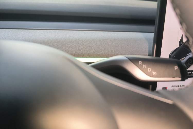 Used Tesla Model Y 2024 Rear-Wheel-Drive Version
