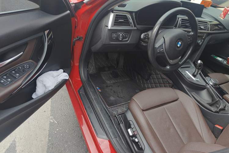 Used BMW 3 Series 2018 320Li Fashion Model
