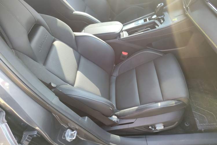 Used Lynk & Co 03 2023 1.5TD DCT JingPro
