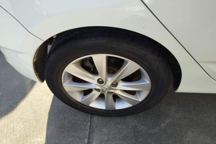 Used Hyundai Verna Ray 2014 1.6L Automatic TOP
