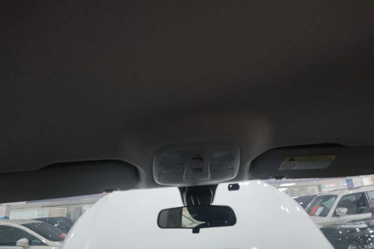 Used SAIC MAXUS G20 2023 ES 2.0T Gasoline Automatic Value Edition