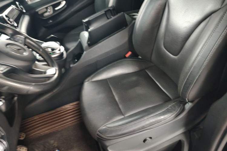 Used Mercedes-Benz V-Class 2018 V 260 L Prestige Extended Version China VI