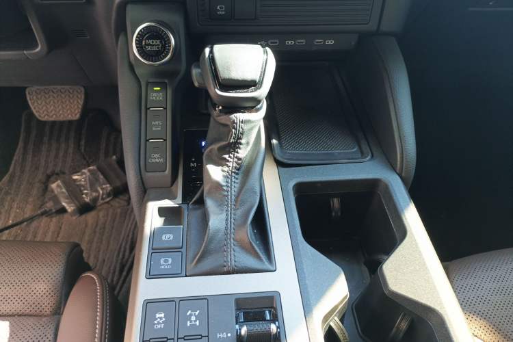 Used Toyota Prado 2024 2.4T Wilderness WX Edition 6 Seats