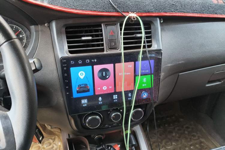 Used Wuling Rongguang V 2016 1.5L Standard Version