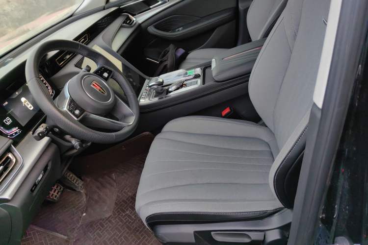 Used Hongqi H5 2024 1.5T DCT Smart Connect Flagship Edition
