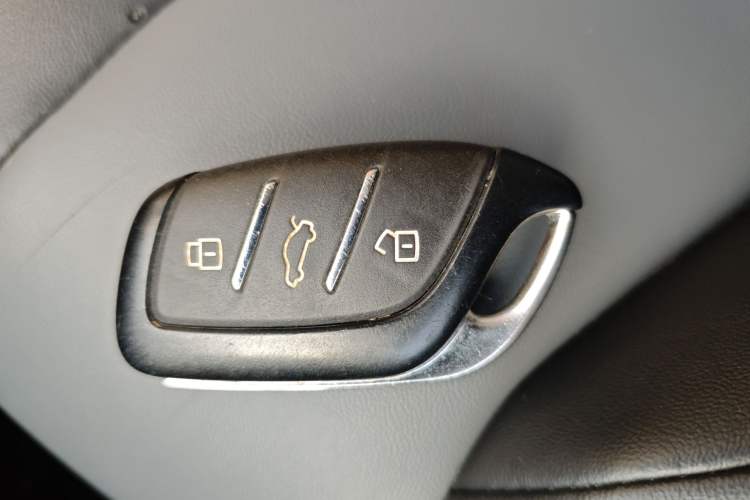 Used Roewe Clever 2022 311km QiQi BoBo Edition
