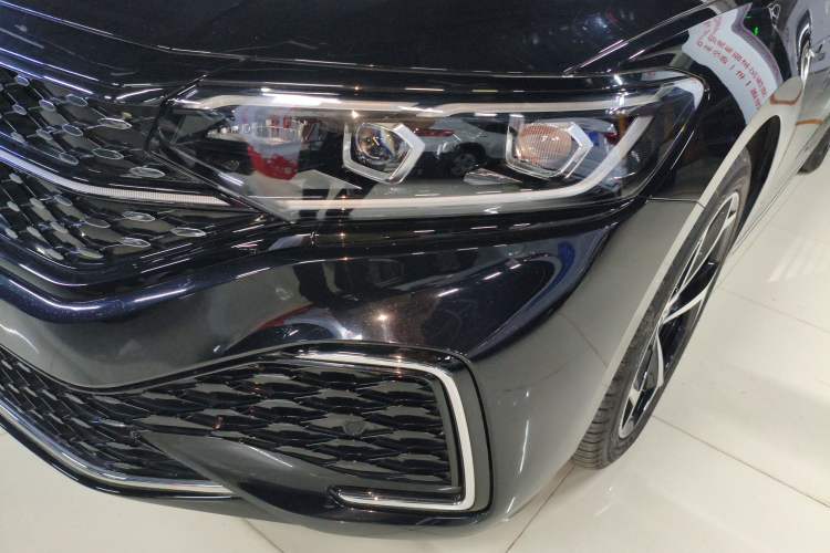 Used Volkswagen Passat 2023 Restyled 330TSI Starry Luxury Edition
