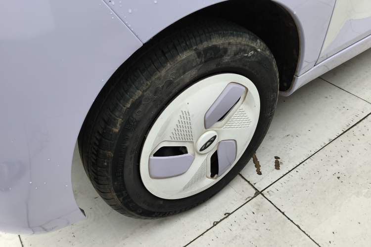 Used Chery QQ Ice Cream 2022 170km Sundae Phosphate Lithium-Ion
